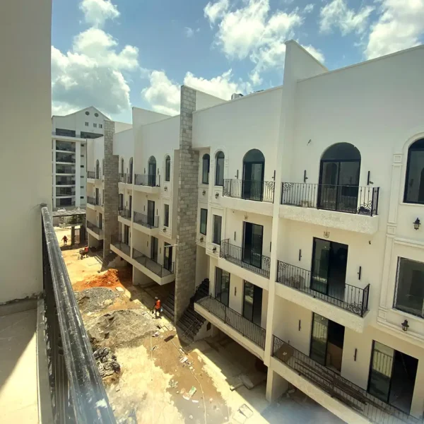 Exclusive 4-Bedroom Duplex
